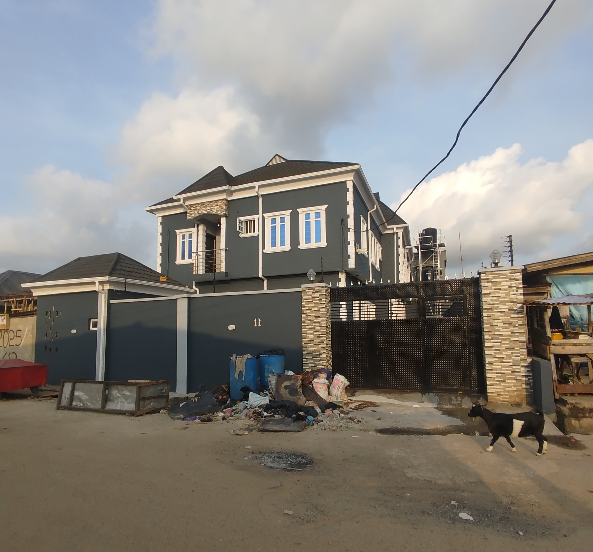 3-bedroom-Flat-Oshodi